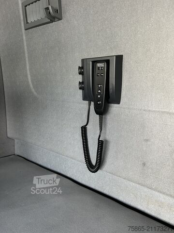 Standard-SZM Renault T 380 Comfort / 637 dkm / NL Truck