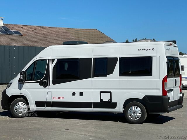 Lakóautó SUNLIGHT Camper Van Cliff 600 Entry,AHK, Markise, Plisset