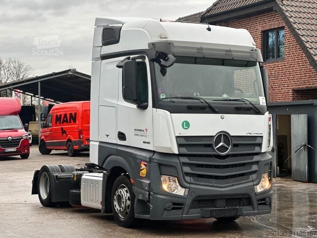 Zapreminski vučni traktor MERCEDES-BENZ Actros 1845 Euro6 4x2 Voll-Luft