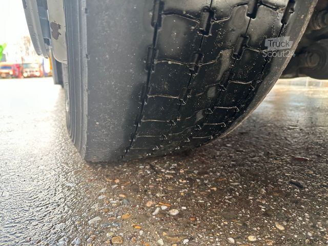 Volume trekker MERCEDES-BENZ Actros 1845 Euro6 4x2 Voll-Luft