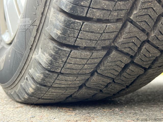 Højt tag varevogn VOLKSWAGEN Crafter Kasten e-Crafter Kasten mittellang Hochd