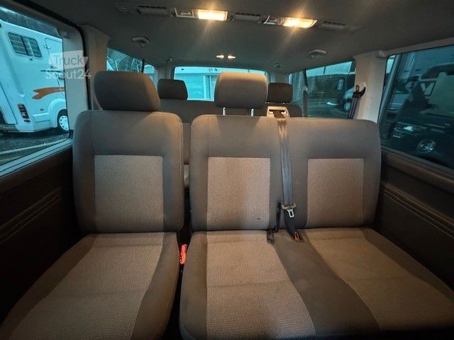 Minibüs VOLKSWAGEN T5 Bus Caravelle Comfortline lang 4M 9 Sitzer