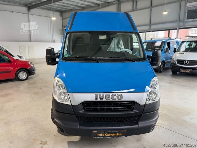 Fourgon surélevé IVECO Daily Kasten 3.0L 50 C15 *HOCH&LANG*R.CAM*AHK3.5