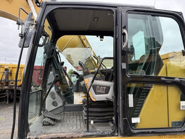 Vikšrinis ekskavatorius Caterpillar 323-07A KOPARKA GĄSIENNICOWA