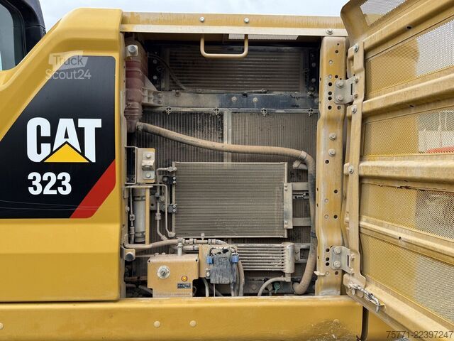 ķēžu ekskavators Caterpillar 323-07A KOPARKA GĄSIENNICOWA