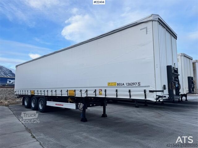 Curtain sided Kässbohrer Maxima Curtainsider Trailer