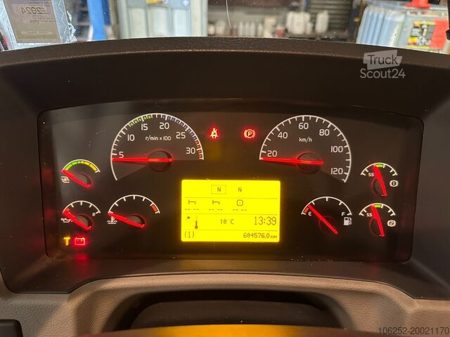 Refrigerated/freezer transport Volvo FL 240 - 16T FRIGO CARRIER SUPRA 750 Mt - BI-TE...