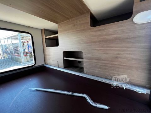 Напівінтегрований кемпер Carado T 448