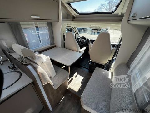 Напівінтегрований кемпер Carado T 448