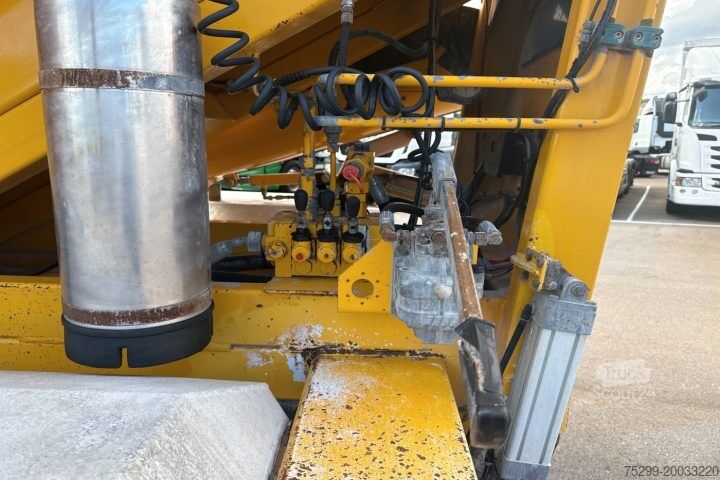 Φορτηγό ειδικού σκοπού Scania G440 CB Peter / Swiss-Vehicle