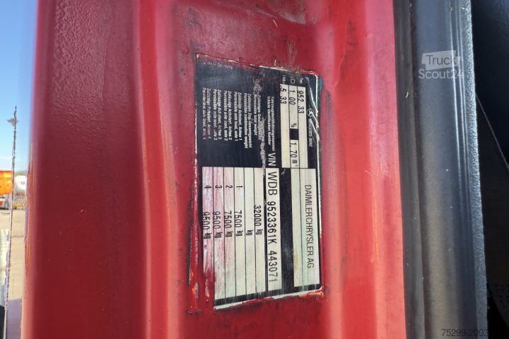 Camion benne à bras amovible Mercedes-Benz Actros 4143 8x8 Abrollkipper