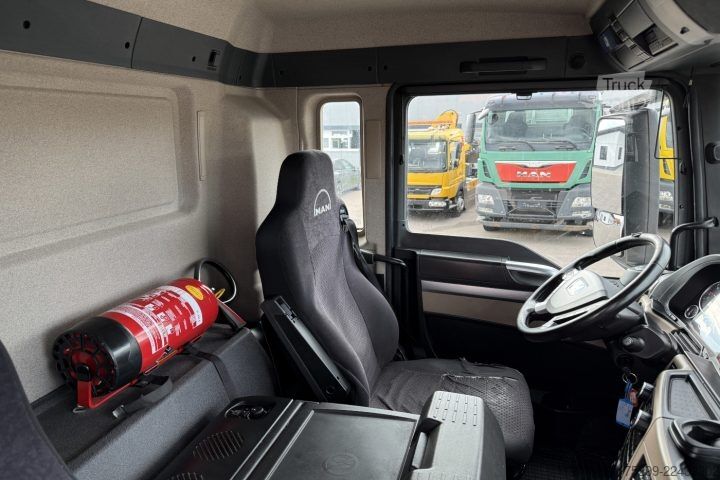Kassevogn MAN TGS 18.400 4x2 Koffer / HB / Swiss-Vehicle