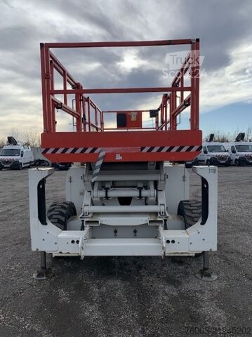 Scherenarbeitsbühne Genie GS3390 - 12,06 m - 4x4 - diesel