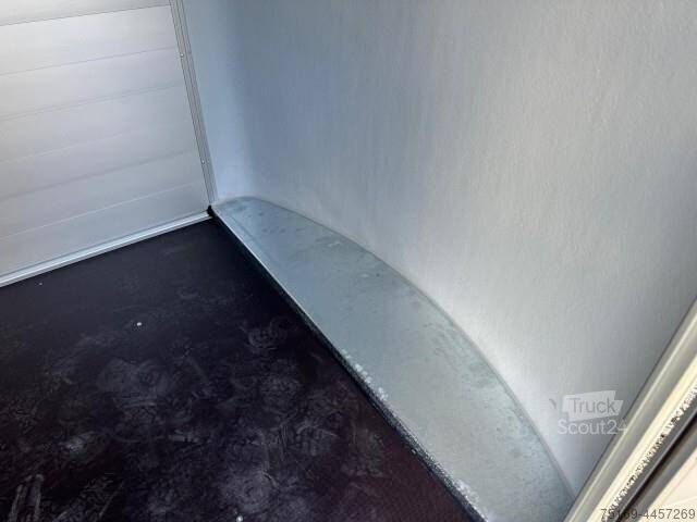 Remorcă carosată Cheval Liberte Debon Roadster 300, C300 Alu + Türe 1300 kg, 100 km/h, 300x155x190cm