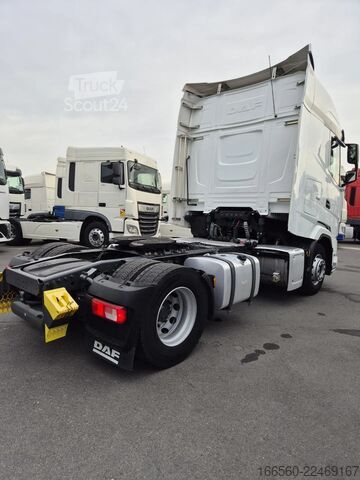 Стандартен трактор DAF XG 480 FT