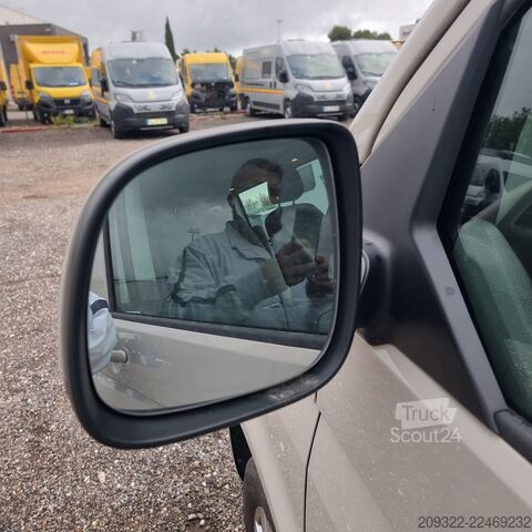 Obytný vůz 2022 Volkswagen California Coast | Cambio automatico | Tetto a soffietto