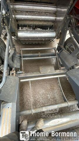 Utilaj agricol Kuhn VBP 2160