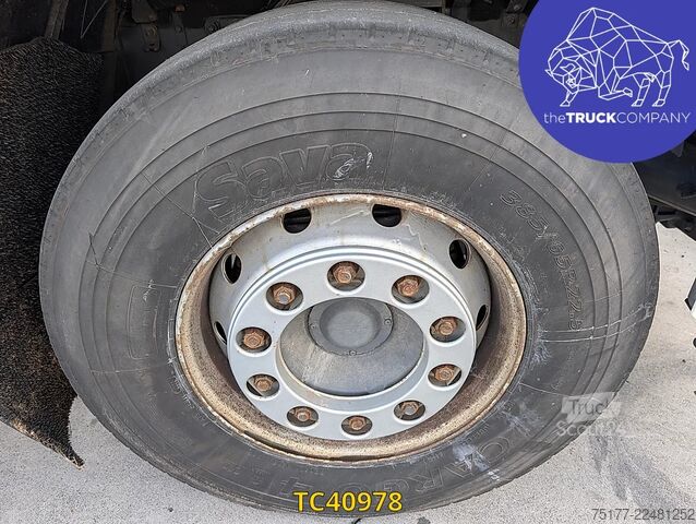 Chassis com cabina DAF XF 450