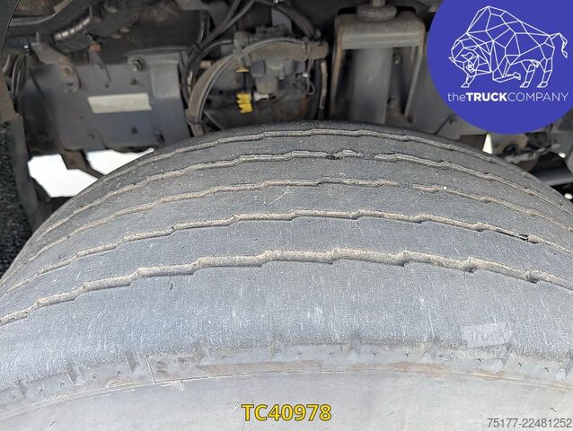 Chassis com cabina DAF XF 450