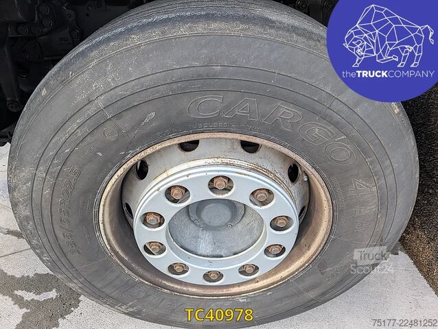 Chassis com cabina DAF XF 450