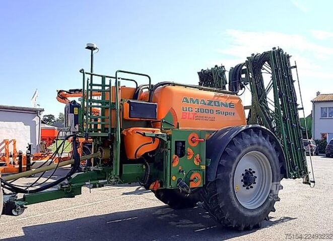 Postrekovač pesticídov Amazone UG3000 24m