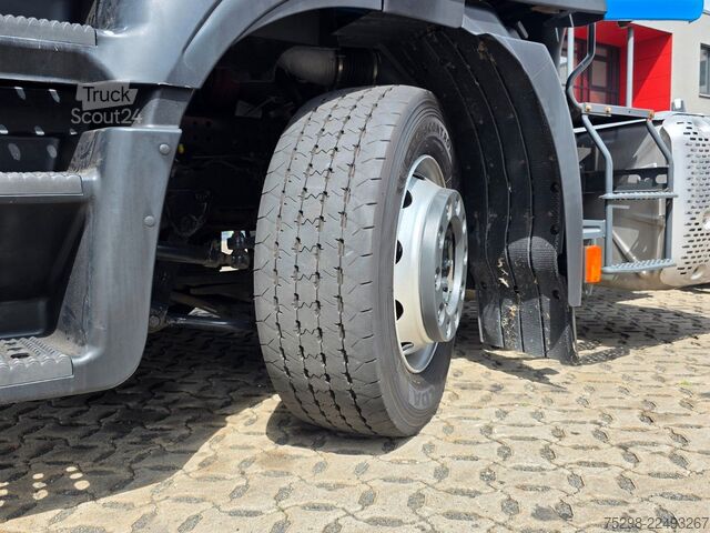 Ελκυστήρας μεγάλου όγκου IVECO Stralis 400 / Intarder