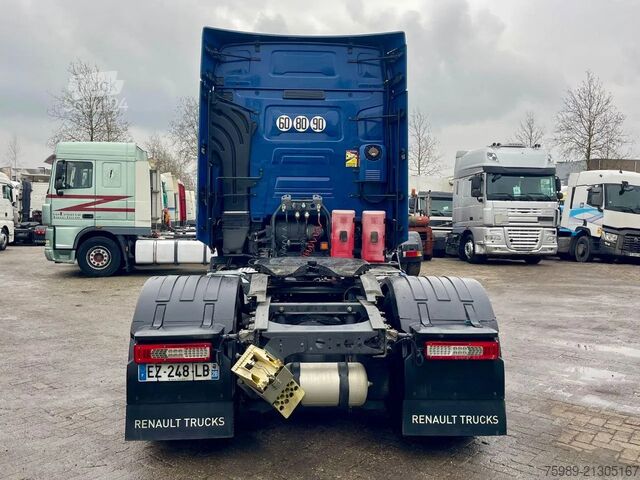 Estándar-SZM Renault T520 VF610A368JD013995   RETARDER, 2 tanks,  PA...