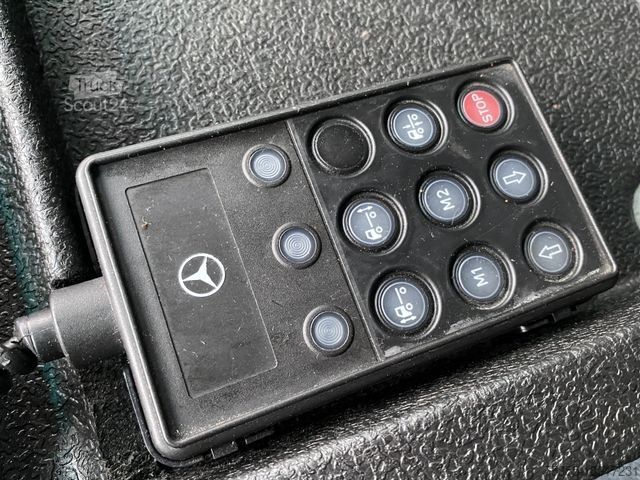 Skraldevogn MERCEDES-BENZ Econic 2633 PLATZ Mülltonnenwaschanlage
