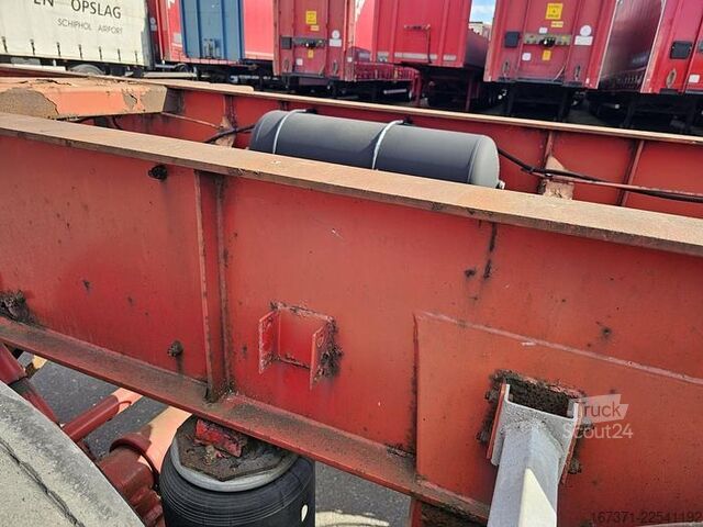Prevoz zabojnikov FREUHAUF VFK TF 38C1  40 2 X20  SMB DRUM