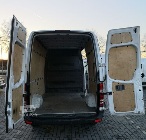 Dubă cu acoperiș înalt Mercedes-Benz Sprinter