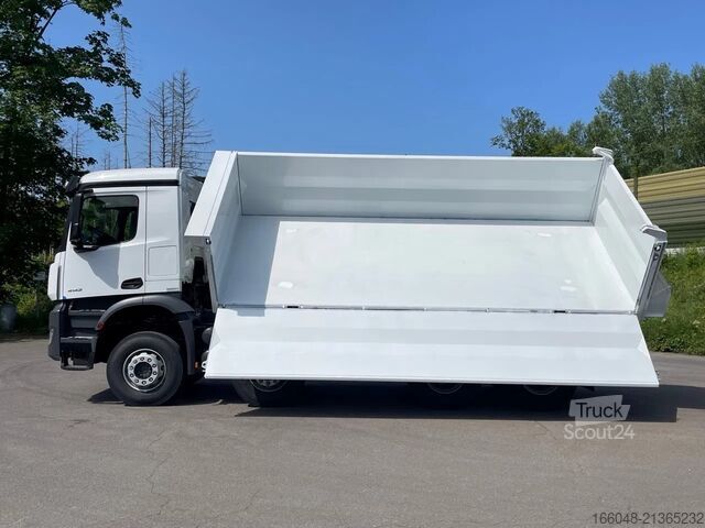 Dumper Mercedes-Benz Arocs 4145 Mercedes-Benz 4145 8X4 Euromix EMT 3...