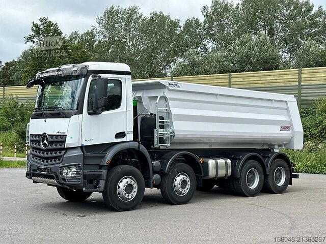 Kipper Mercedes-Benz Arocs 4142 Mercedes-Benz 4142 8X4 Mulden- Kippe...