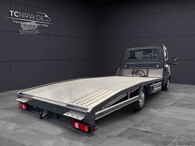 Dépanneuse IVECO Daily 35S18 Abschleppwagen Modell 2026 AHK 3,5t
