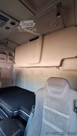 Standard dragbil Iveco Stralis 480