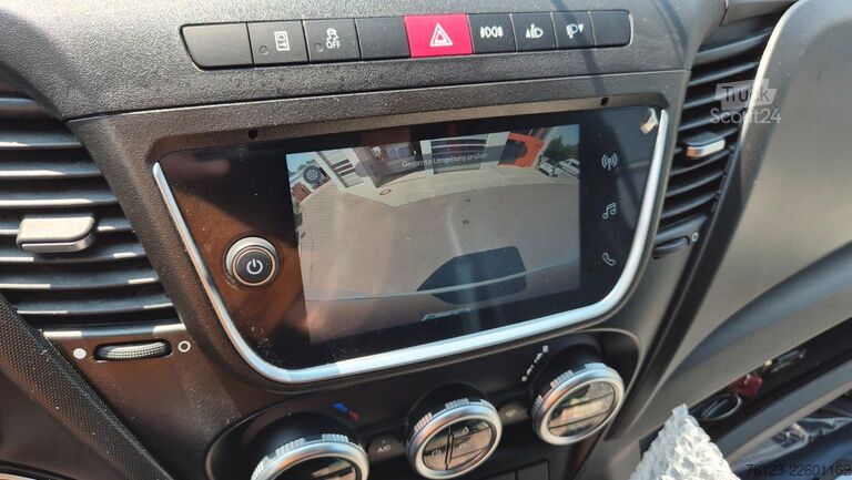 Minibüs IVECO 2x Daily 70 Lagerfahrzeug Ferqui Sunrise 2,5 m B