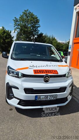 Minibüs Citroën SpaceTourer Opel Zafira Plus M 9 Sitzer