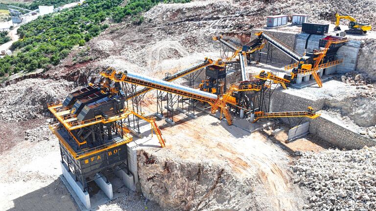Steinbrecher FABO 500-600 TPH Stone Crusher Plant