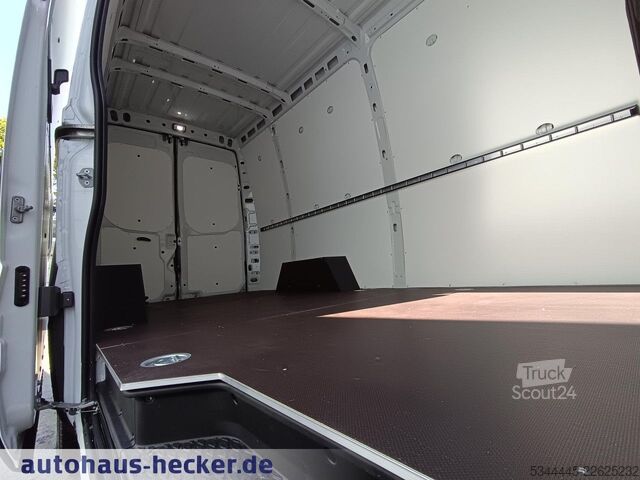 Umpikorja-auto IVECO 42S14E e-Daily