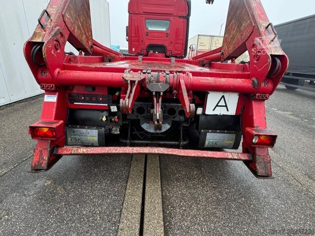 Camión volquete MERCEDES-BENZ 2545 Actros 6x2*2 Absetzer Meier Lenk/Lift AHK