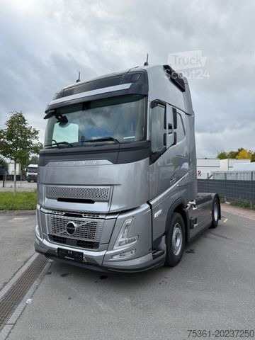 Standard SZM VOLVO FH500 XL RETARDER-PTO- ADR/GGVS