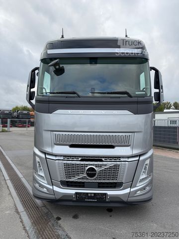 Standard SZM VOLVO FH500 XL RETARDER-PTO- ADR/GGVS