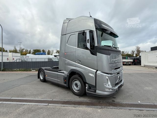 Standard SZM VOLVO FH500 XL RETARDER-PTO- ADR/GGVS