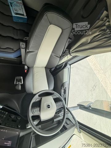 Standard SZM VOLVO FH500 XL RETARDER-PTO- ADR/GGVS