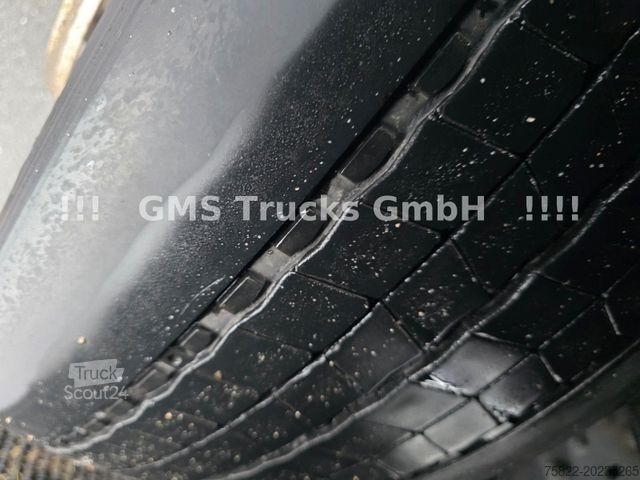 Prostorninska vlačilna enota MERCEDES-BENZ Actros 1845 / 2 Tank / 2 Bett / Big Space / Ret