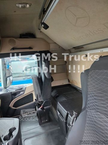 Prostorninska vlačilna enota MERCEDES-BENZ Actros 1845 / 2 Tank / 2 Bett / Big Space / Ret