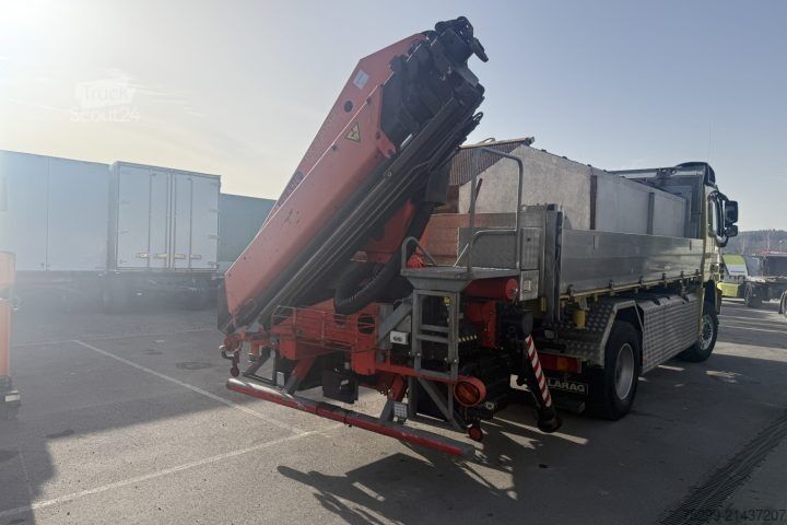 Grue montée sur camion Palfinger PK23002