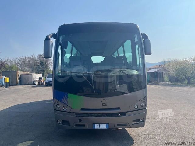 Isuzu Turquoise, 2011, 33 sēdvietas, Euro 5 Isuzu Turquoise