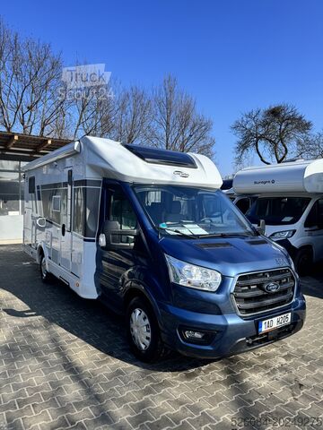Polointegrovaný karavan Carado T447 pro+ 24