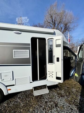 Polointegrovaný karavan Carado T447 pro+ 24