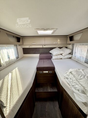 Polointegrovaný karavan Carado T447 pro+ 24